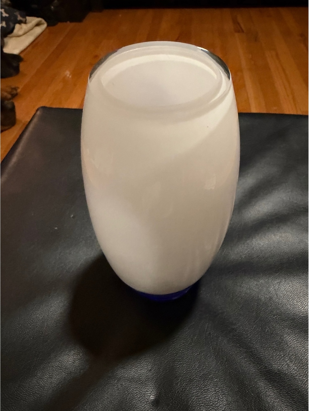 White glass vase with cobalt base [COPY]